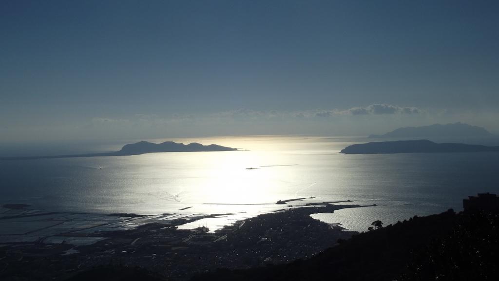 Appartamenti Corollai Trapani Exterior foto